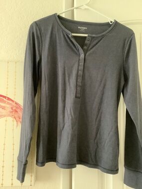 Long Sleeve Henley